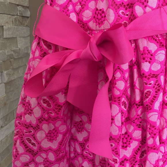 Bright Pink eyelet dress - Picture 2 of 9